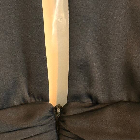 Trina Turk Silk Plunge Halter Neck Black Satin Cocktail Dress Small - Picture 9 of 10